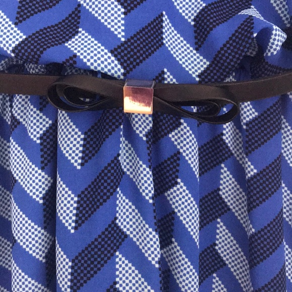 Dress - Picture 3 of 5